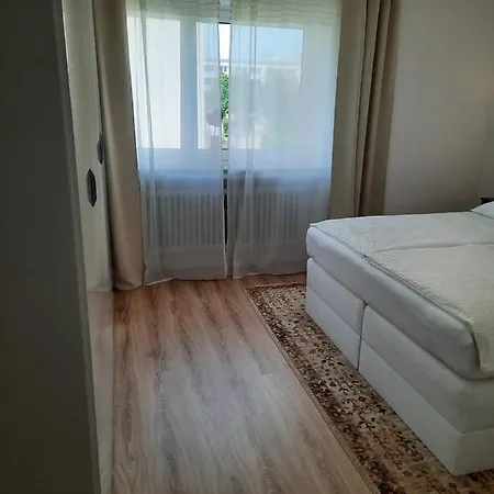 Moderne 3Zimmer Wohnung, In Koenigsbrunn Bei Augsburg Exterior photo
