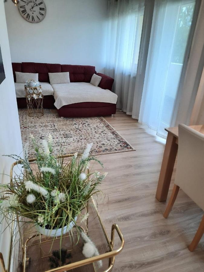 Apartment Moderne 3zimmer Wohnung, In Bei Augsburg *