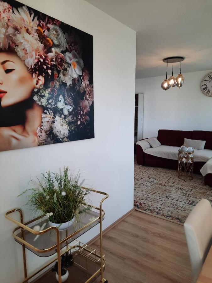 Moderne 3zimmer Wohnung, In Bei Augsburg Apartment *