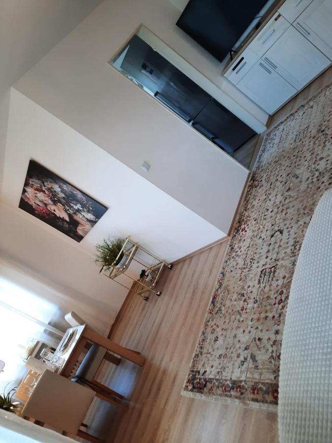 Moderne 3zimmer Wohnung, In Bei Augsburg Apartment Koenigsbrunn